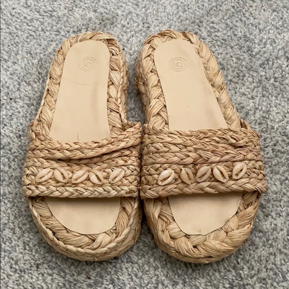 Beach Sandals Urban Outfitters